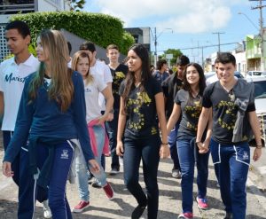 estudantes-do-colegio-marista-visitam-cesmac-51