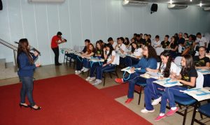 estudantes-do-colegio-marista-visitam-cesmac-51