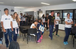 estudantes-do-colegio-marista-visitam-cesmac-51