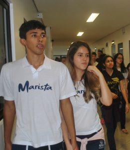 estudantes-do-colegio-marista-visitam-cesmac-51