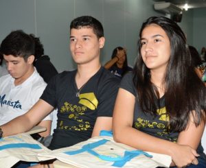 estudantes-do-colegio-marista-visitam-cesmac-51