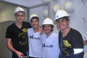 estudantes-do-colegio-marista-visitam-cesmac-51