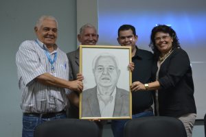 jose-pereira-neto-recebe-homenagem-do-cesmac-30