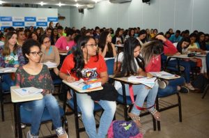 walder-cursos-lota-auditorio-do-cesmac-em-mais-um-aulao-2