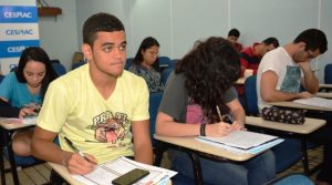 walder-cursos-lota-auditorio-do-cesmac-em-mais-um-aulao-2
