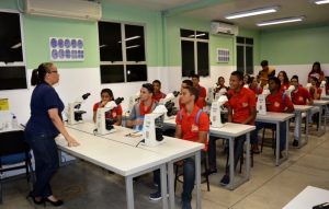 cesmac-recebe-escola-estadual-moreira-e-silva (8)