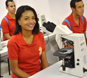 cesmac-recebe-escola-estadual-moreira-e-silva (8)