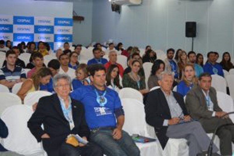 abertura-oficial-traz-palestra-sobre-o-conhecimento-em-rede-cesmac-_-psic-_-11