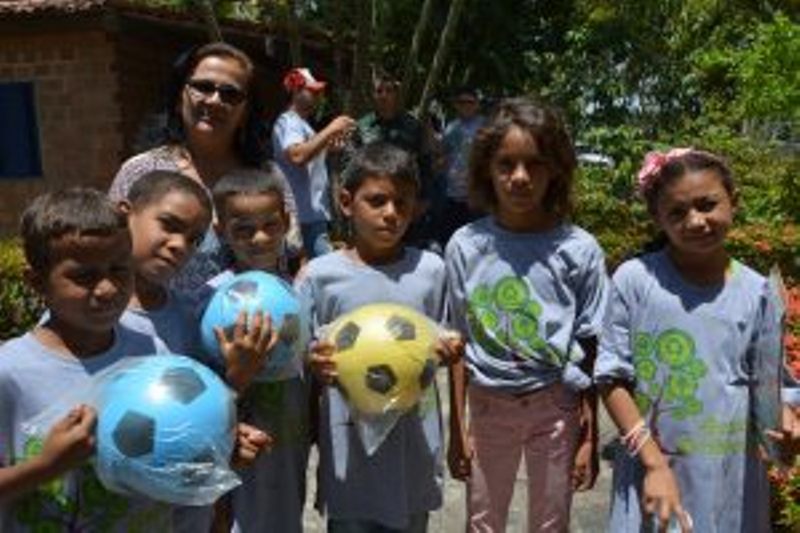 acao-de-educacao-ambiental-aproxima-criancas-da-universidade-cesmac-36