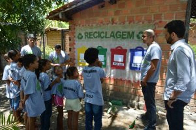 acao-de-educacao-ambiental-aproxima-criancas-da-universidade-cesmac-36