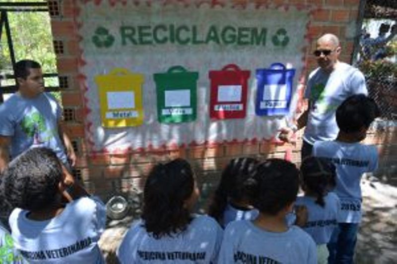 acao-de-educacao-ambiental-aproxima-criancas-da-universidade-cesmac-36