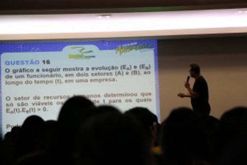 cesmac-360o-participa-de-aulao-no-camerino-cursos-13