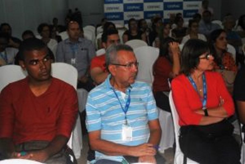 cesmac-se-reune-com-estudantes-e-orgaos-de-seguranca-publica-51