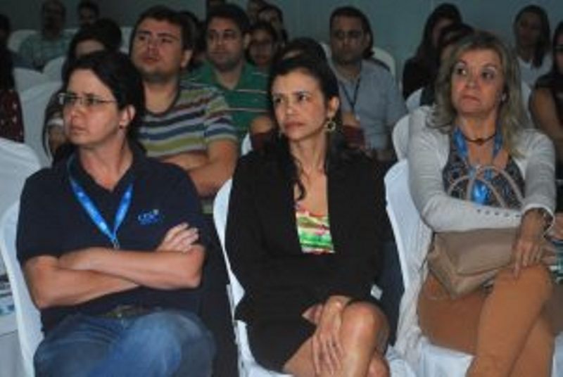 cesmac-se-reune-com-estudantes-e-orgaos-de-seguranca-publica-51