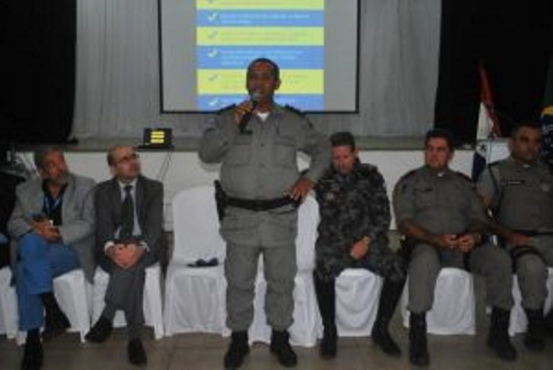 cesmac-se-reune-com-estudantes-e-orgaos-de-seguranca-publica-51