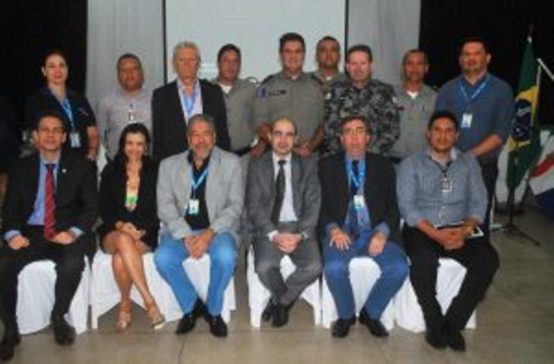 cesmac-se-reune-com-estudantes-e-orgaos-de-seguranca-publica-51