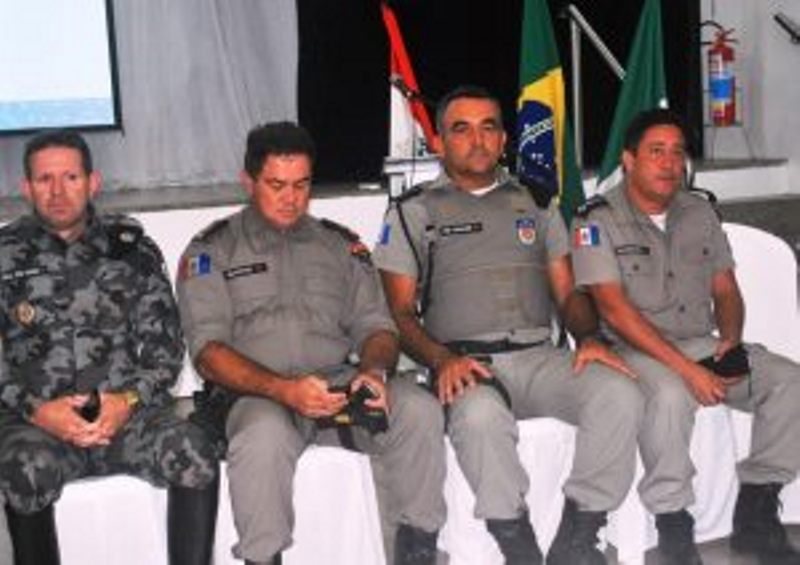 cesmac-se-reune-com-estudantes-e-orgaos-de-seguranca-publica-51