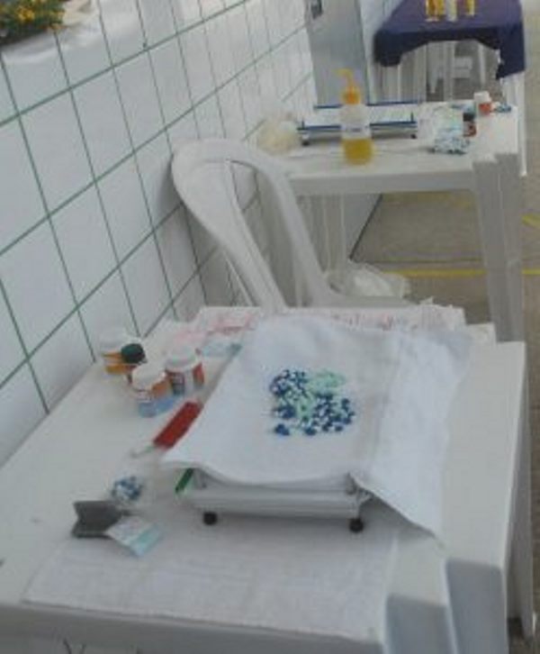 curso-de-farmacia-faz-acao-com-medicamentos-e-cosmeticos-cesmac-59