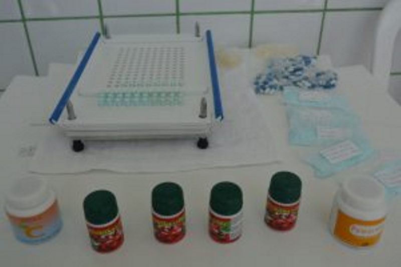 curso-de-farmacia-faz-acao-com-medicamentos-e-cosmeticos-cesmac-59