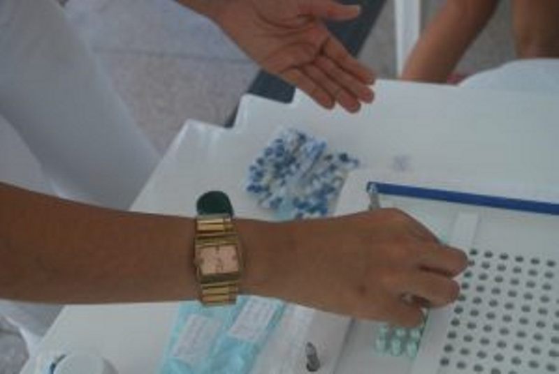 curso-de-farmacia-faz-acao-com-medicamentos-e-cosmeticos-cesmac-59
