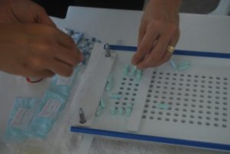 curso-de-farmacia-faz-acao-com-medicamentos-e-cosmeticos-cesmac-59