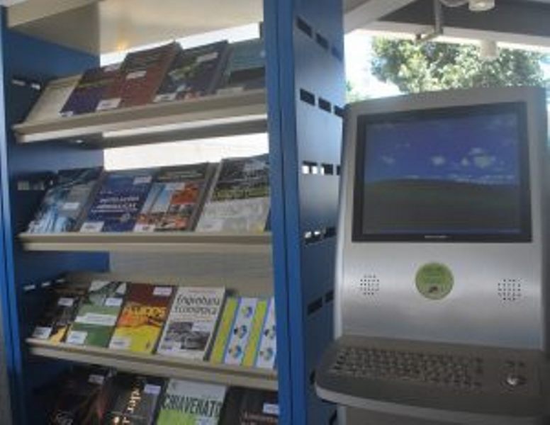 feira-de-livro-envolve-os-cursos-de-engenharias-9