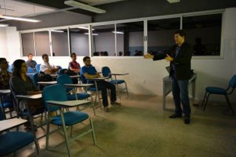 area-de-tecnologia-da-informacao-realiza-atividades-diversas-cesmac-sccti-21