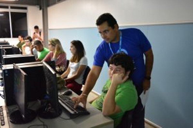 area-de-tecnologia-da-informacao-realiza-atividades-diversas-cesmac-sccti-21