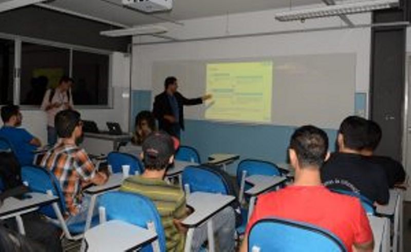 area-de-tecnologia-da-informacao-realiza-atividades-diversas-cesmac-sccti-21