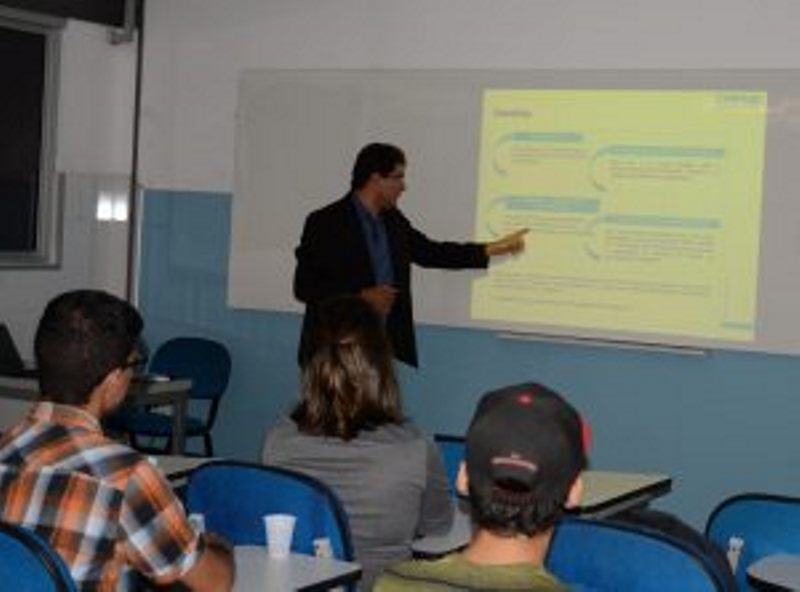 area-de-tecnologia-da-informacao-realiza-atividades-diversas-cesmac-sccti-21
