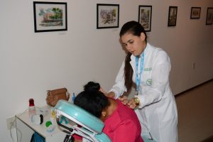 cesmac-disponibiliza-espaco_-para-familiares-vestibular-medicina-cesmac-2017-9