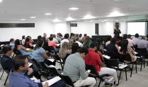 comissao-de-biosseguranca-participa-de-palestra-cesmac-1