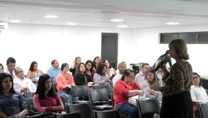 comissao-de-biosseguranca-participa-de-palestra-cesmac-1