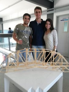 concurso-de-pontes-de-palitos-de-picole-cesmac-1