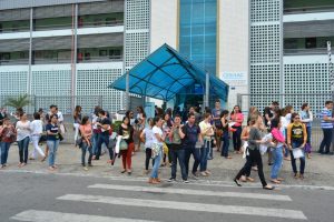 encerrado-primeiro-dia-de-provas-do-vestibular-medicina-cesmac-2017-1-19