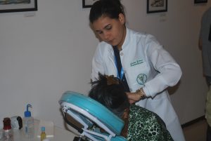 ponto-de-apoio-para-familiares-teve-ate-massagem-terapeutica-cesmac-10-min