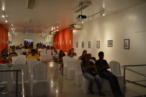 ponto-de-apoio-para-familiares-teve-ate-massagem-terapeutica-cesmac-10-min