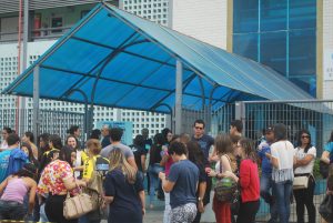 segundo-dia-de-provas-do-vestibula-r-medicina-cesmac-2017-1-38-min