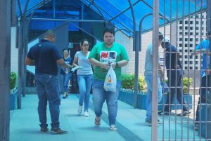 segundo-dia-de-provas-do-vestibula-r-medicina-cesmac-2017-1-38-min