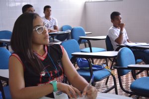 seminario-sobre-futebol-movimenta-o-cesmac-42-min