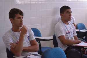 seminario-sobre-futebol-movimenta-o-cesmac-42-min