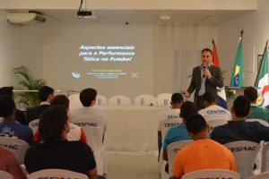 seminario-sobre-futebol-movimenta-o-cesmac-42-min