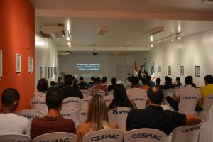 seminario-sobre-futebol-movimenta-o-cesmac-42-min