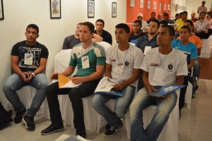 seminario-sobre-futebol-movimenta-o-cesmac-42-min