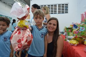 entrega-de-brinquedos-arrecadados-no-seminario-estendendo-o-saber-cesmac-01-9