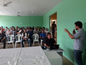 docente-do-cesmac-faz-palestra-sobre-febre-amarela-2