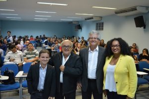 grupos-de-pesquisa-e-extensao-realizam-debate-sobre-sistema-carcerario-brasileiro-cesmac-14