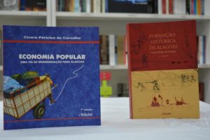 lancamento-coletivo-de-livros-reune-cesmac-edufal-e-imprensa-oficial-cesmac-18