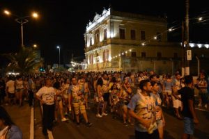 sucesso-do-cesmac-no-jaragua-folia-2017-44