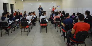 cesmac-e-educationusa-recebem-representante-da-bluefield-college-11